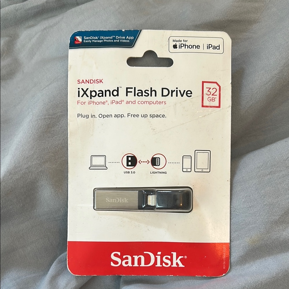 SanDisk iXpand Flash Drive 32GB